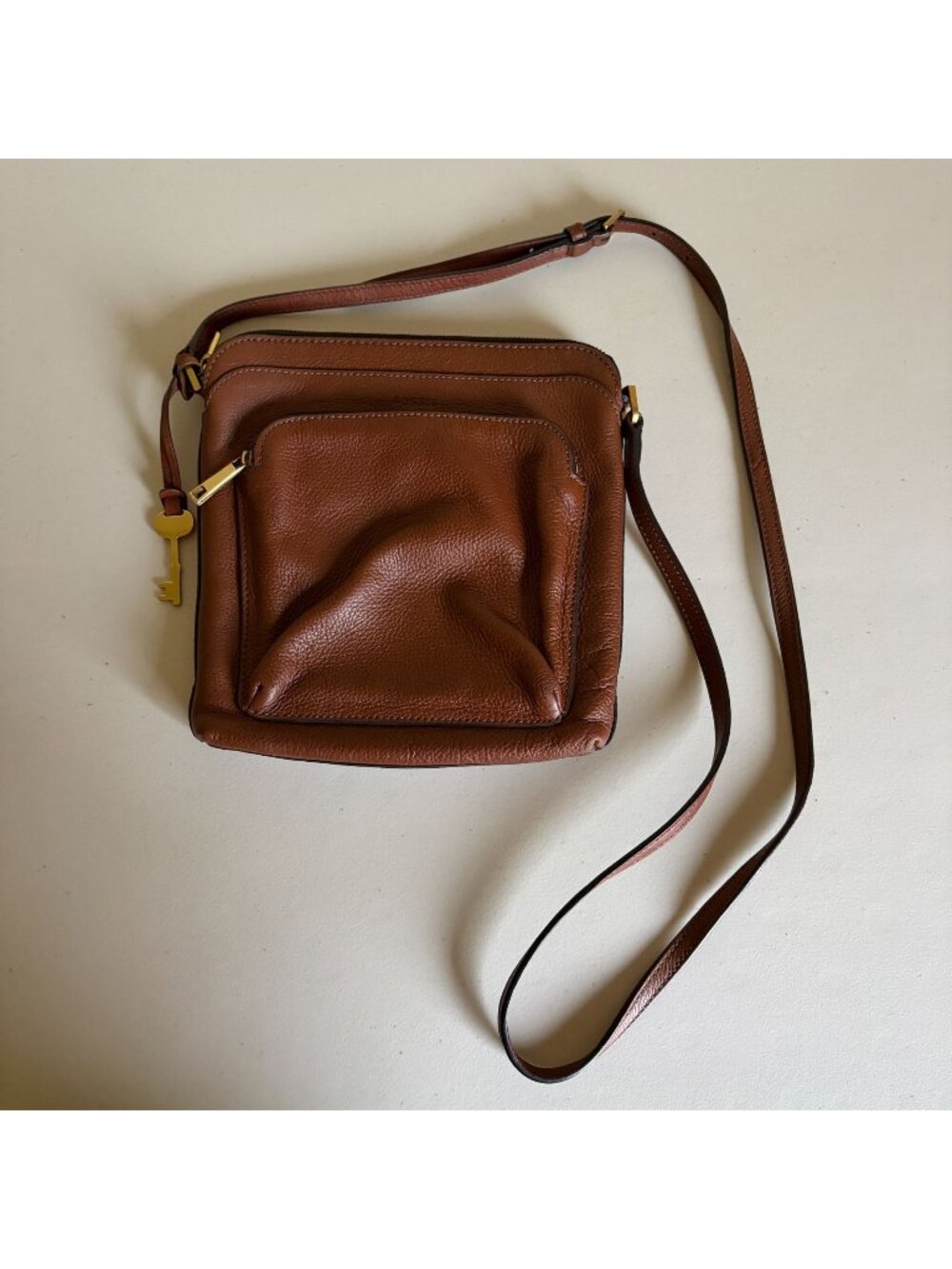 Fossil Classic Crossbody Leather Bag Pebbled Leather Brown Vintage Y2K Brass Key